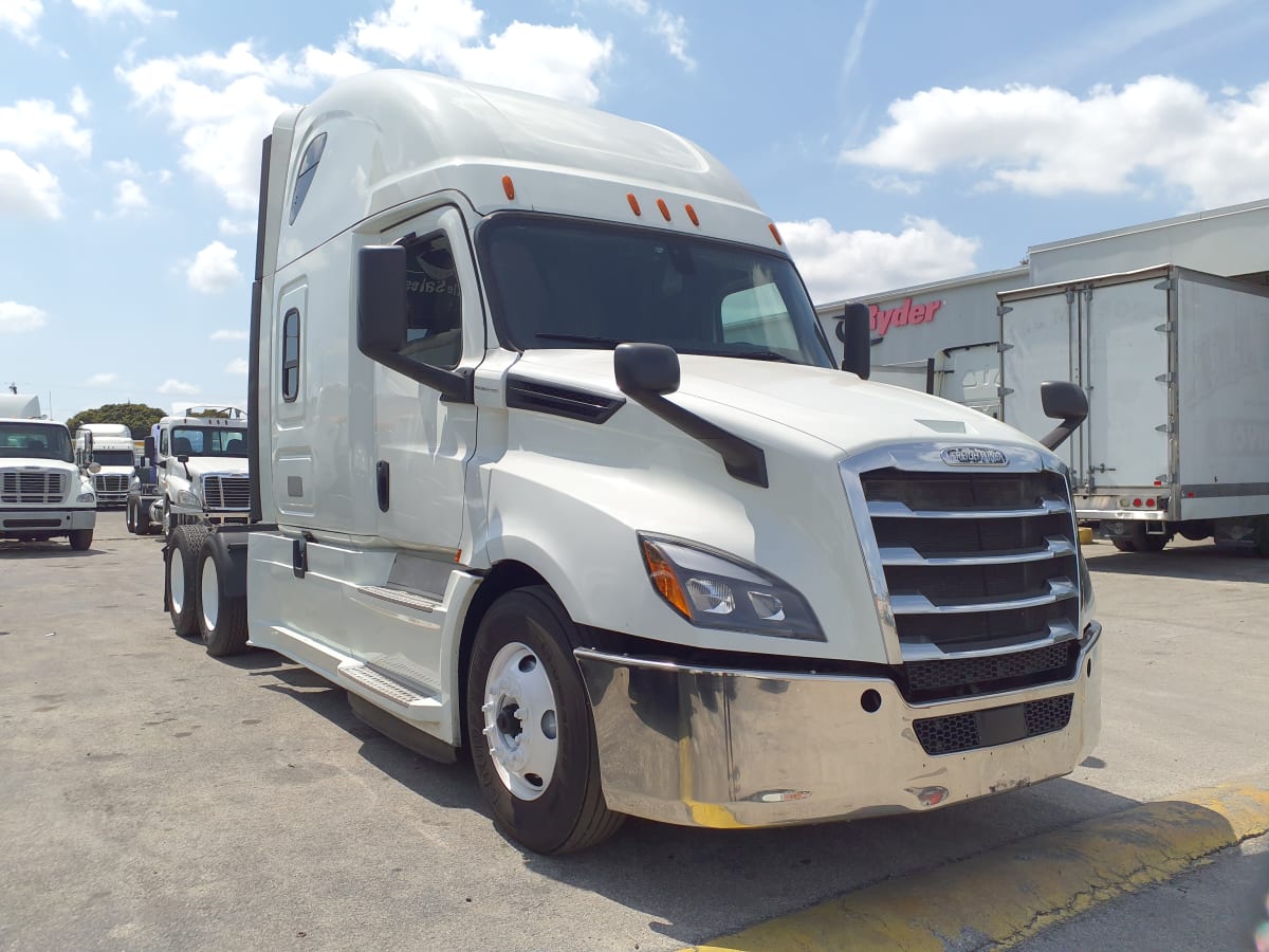 2020 Freightliner/Mercedes NEW CASCADIA PX12664 881649