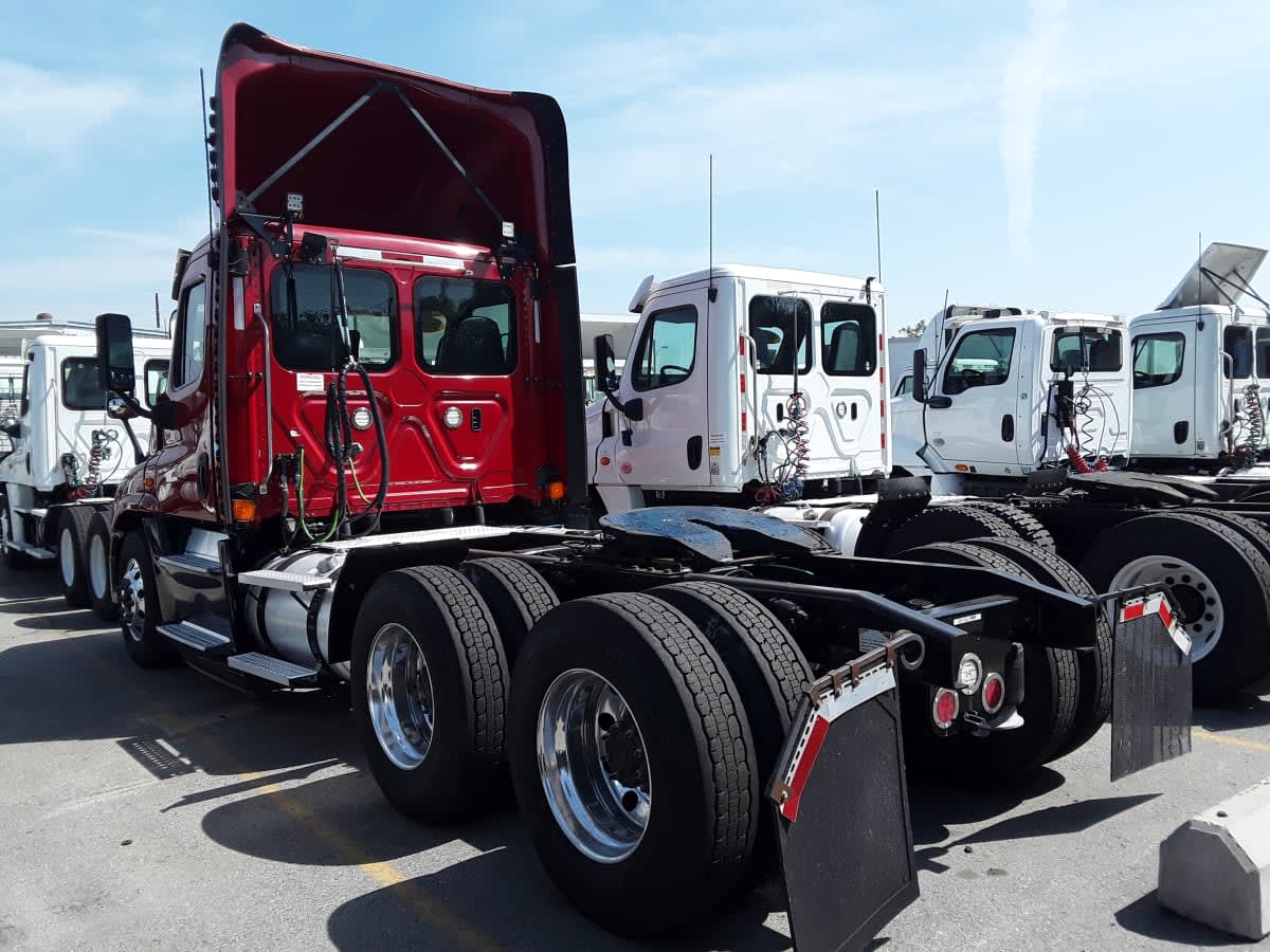 2020 Freightliner - image 6