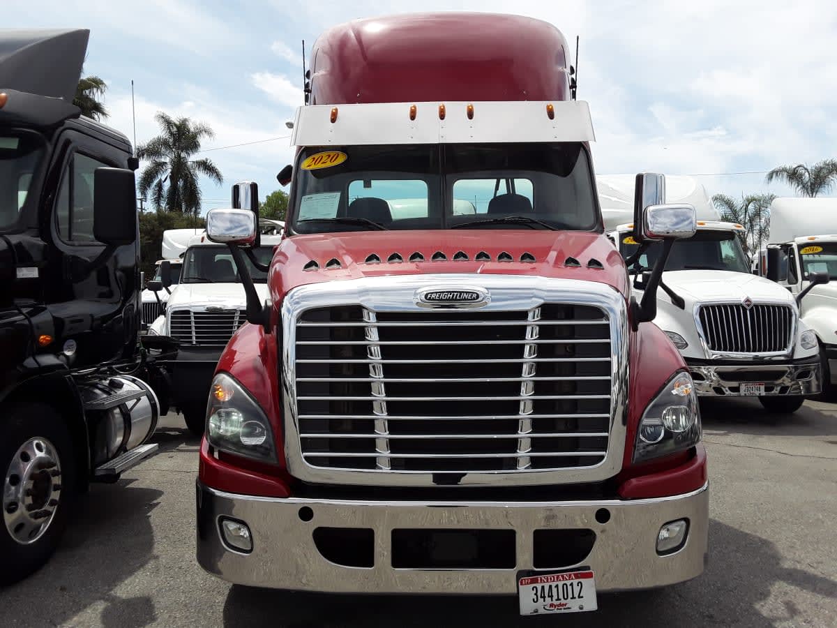 2020 Freightliner - image 2