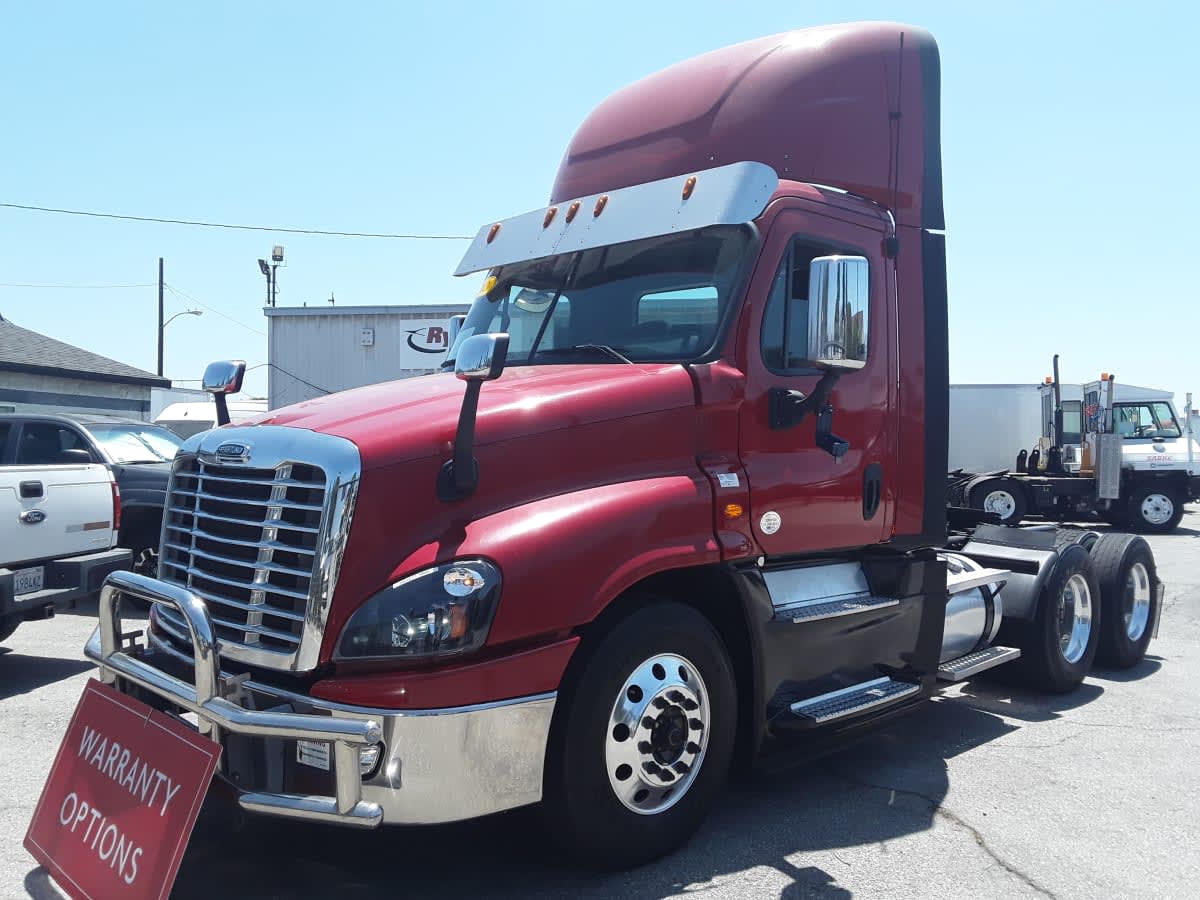 2020 Freightliner/Mercedes CASCADIA 125 881671 2020 Freightliner/Mercedes CASCADIA 125 881671