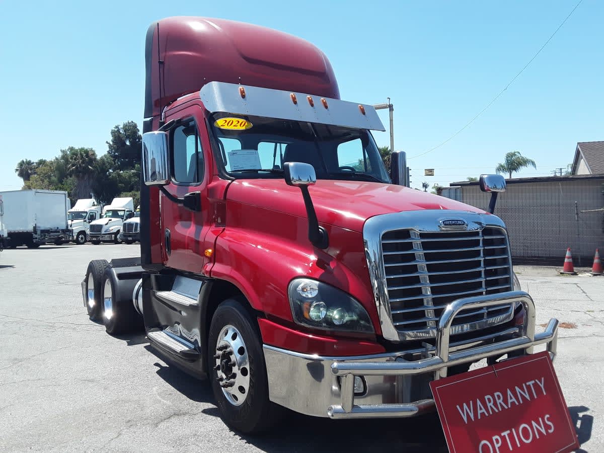 2020 Freightliner/Mercedes CASCADIA 125 881671