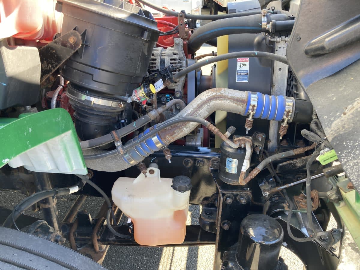 2019 Freightliner/Mercedes M2 106 881683