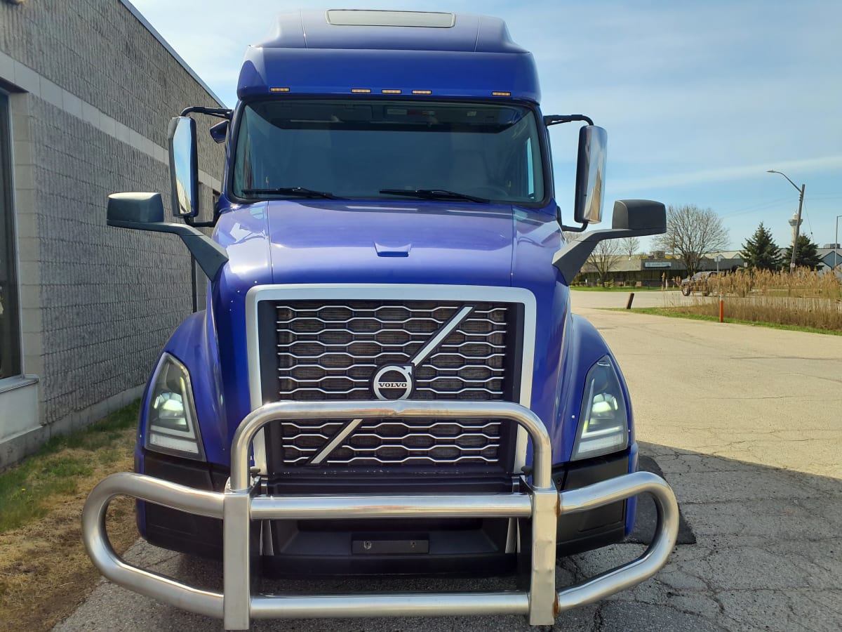 2019 Volvo VNL64T-760 881699