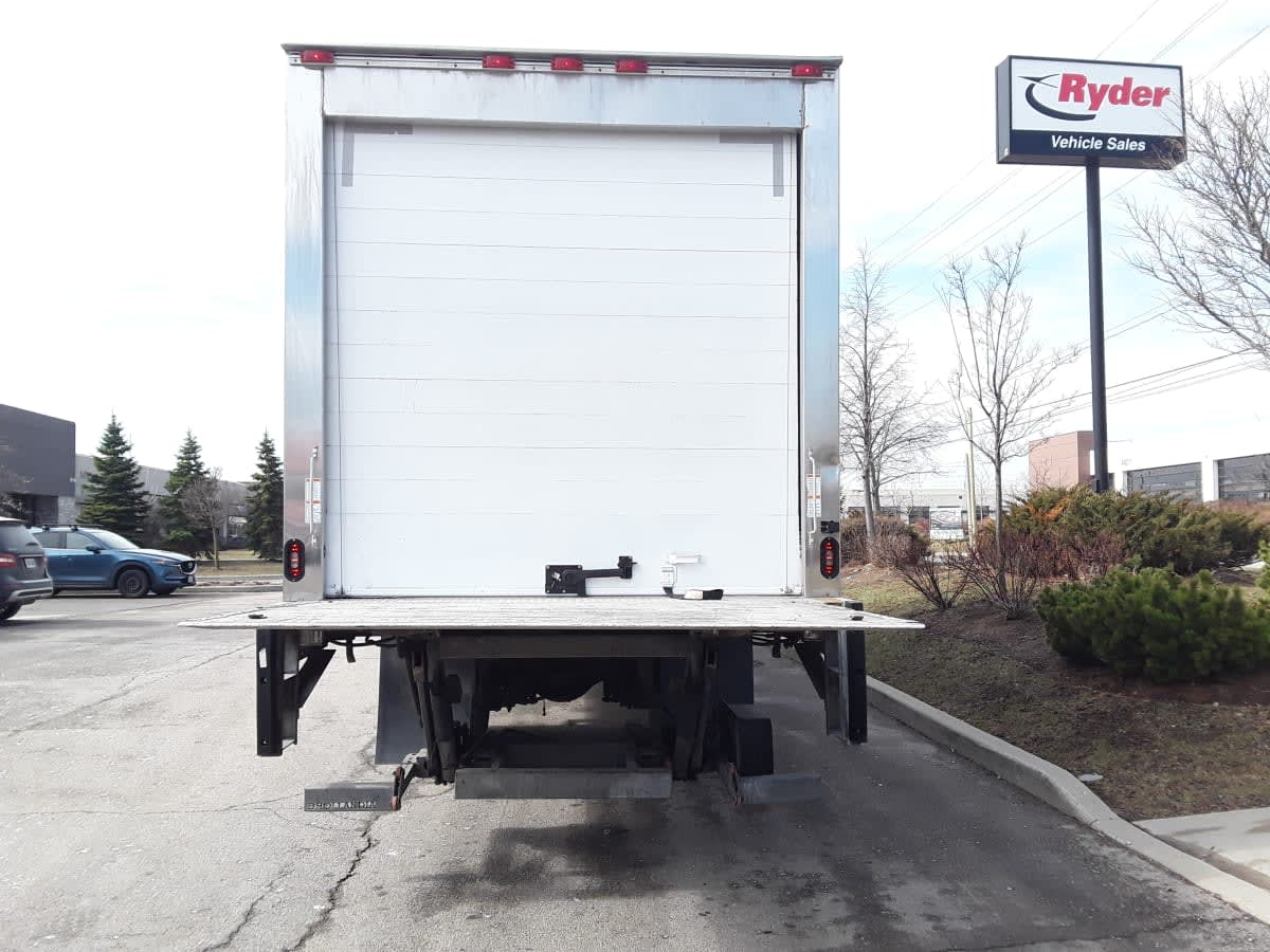 2019 Navistar International 4300 881705