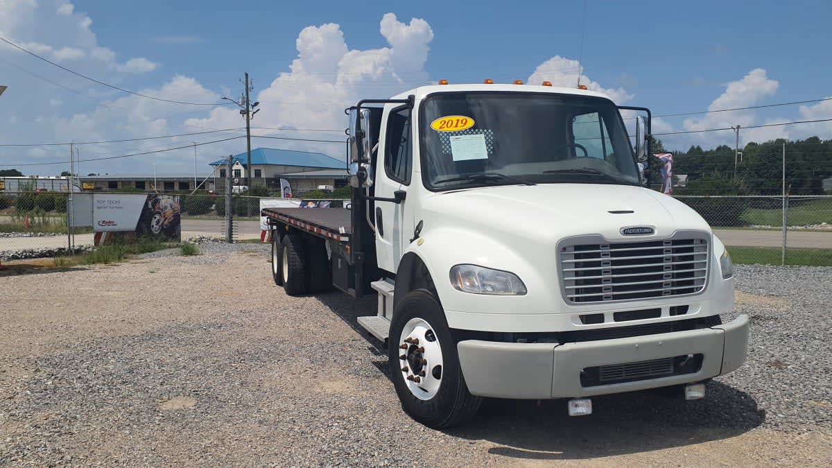 2019 Freightliner M2 106 in Birmingham, AL — photo 3