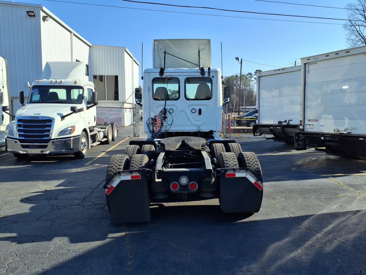 2020 Freightliner - image 5