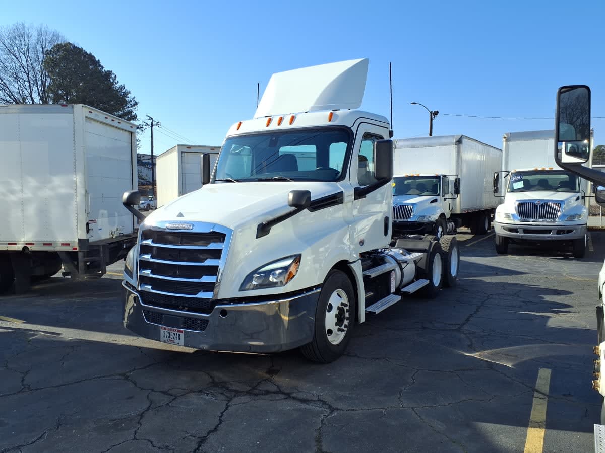 2020 Freightliner - image 3