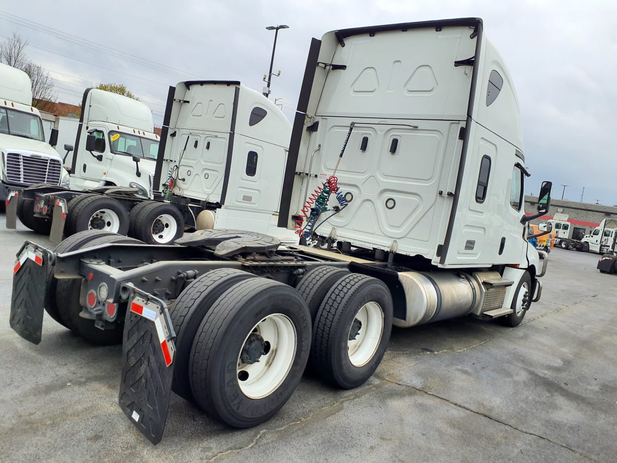 2020 Freightliner/Mercedes NEW CASCADIA PX12664 881817