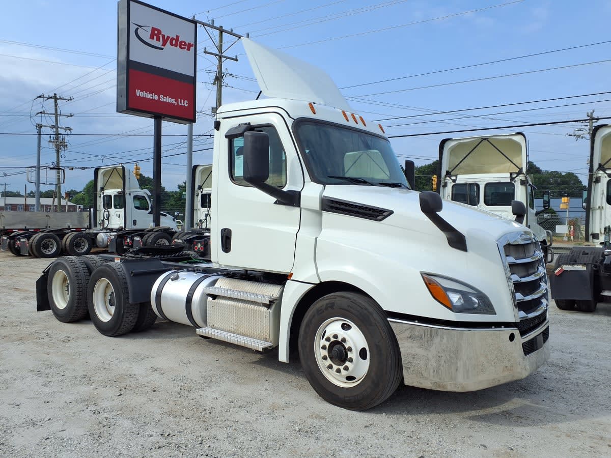 2020 Freightliner/Mercedes NEW CASCADIA PX12664 881819