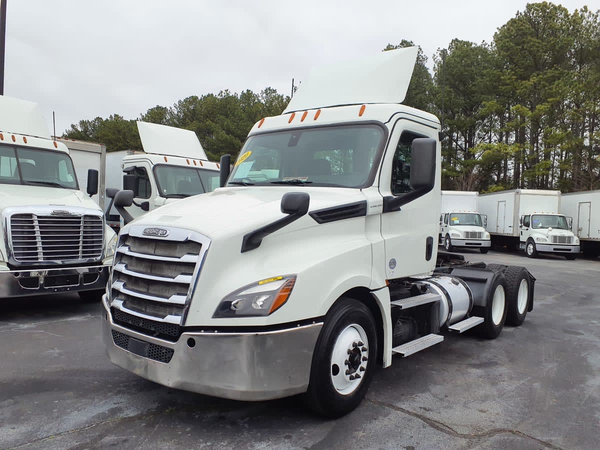 2020 Freightliner - image 3