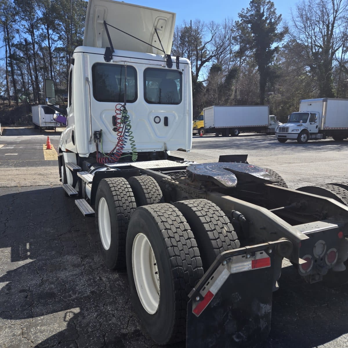 2020 Freightliner - image 6