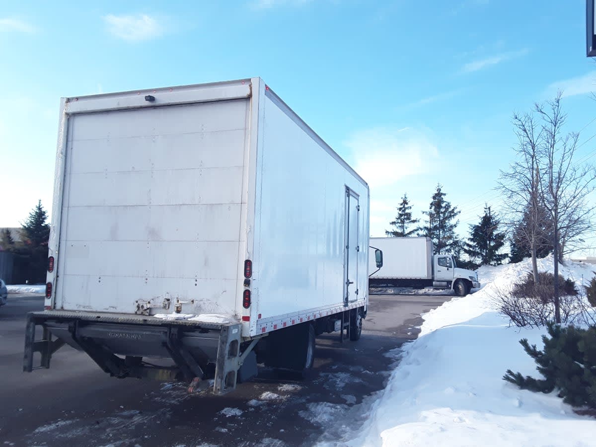 2019 Hino HINO 195 881835