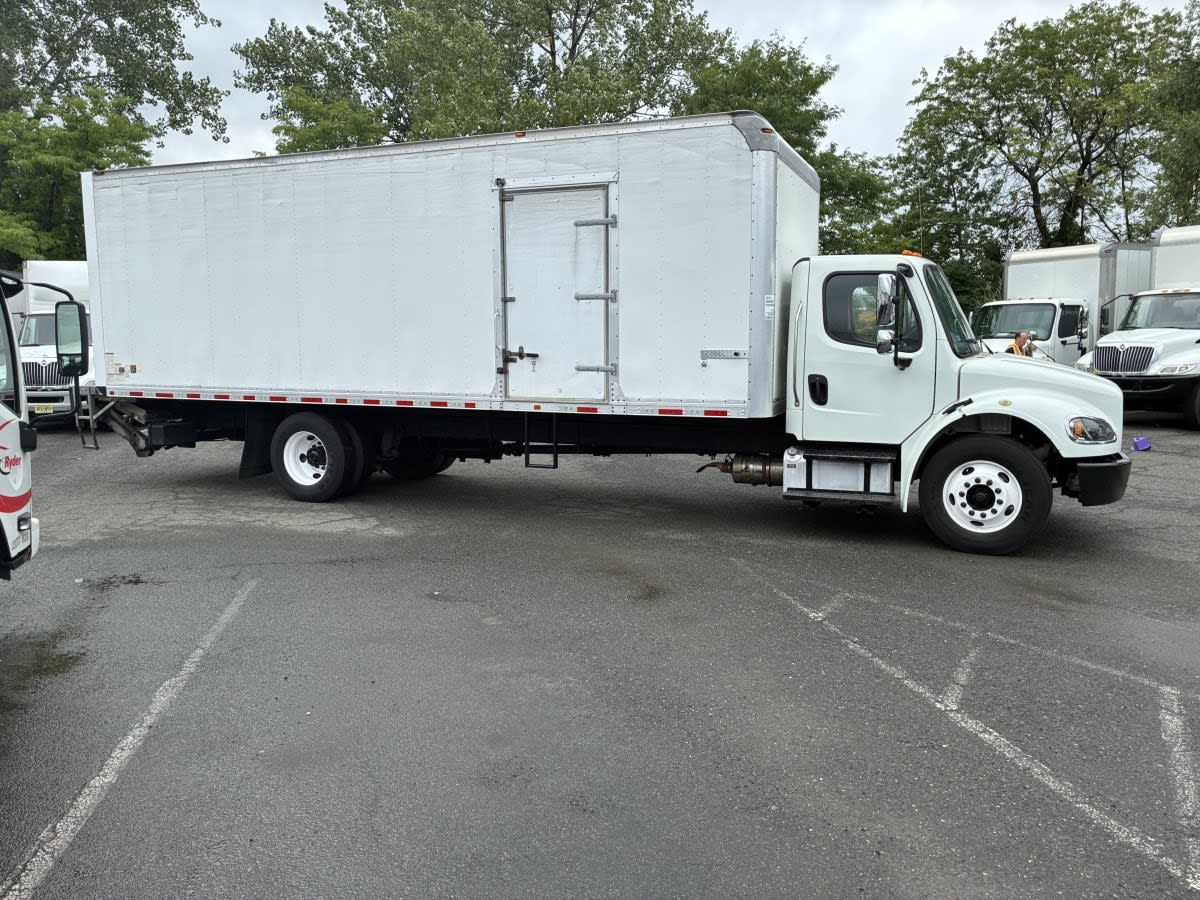 2019 Freightliner/Mercedes M2 106 881842