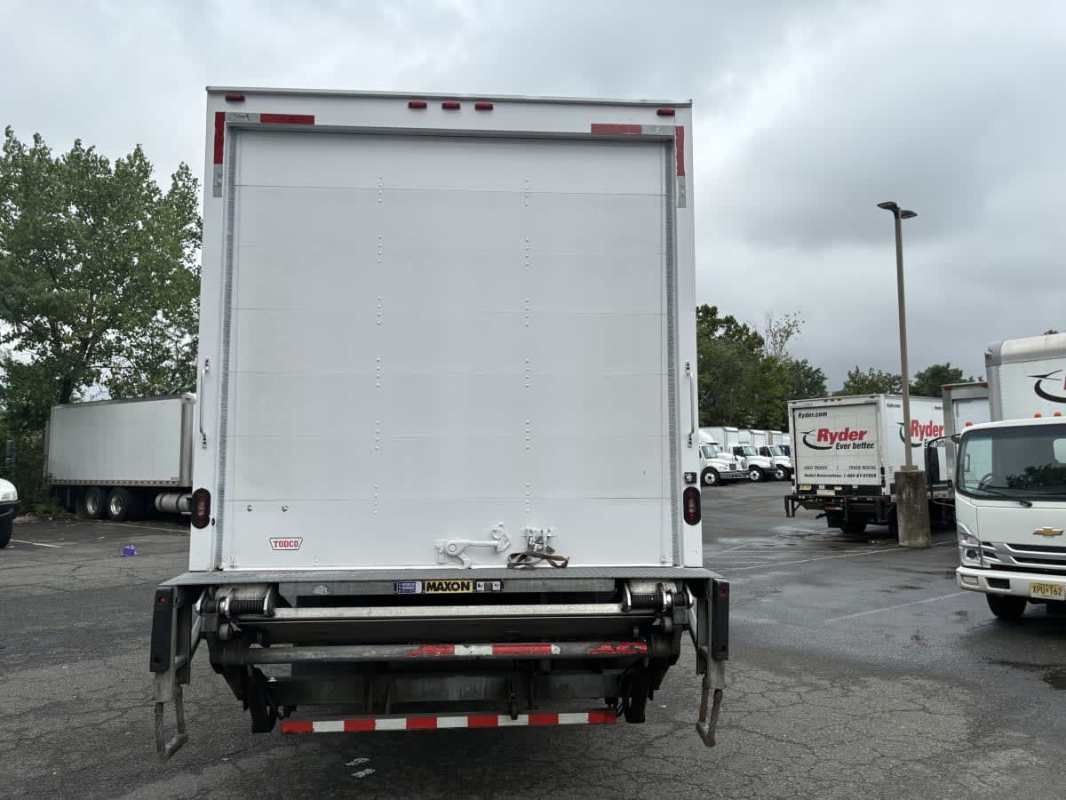 2019 Freightliner/Mercedes M2 106 881842