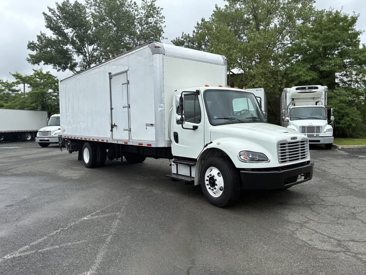 2019 Freightliner/Mercedes M2 106 881842 2019 Freightliner/Mercedes M2 106 881842