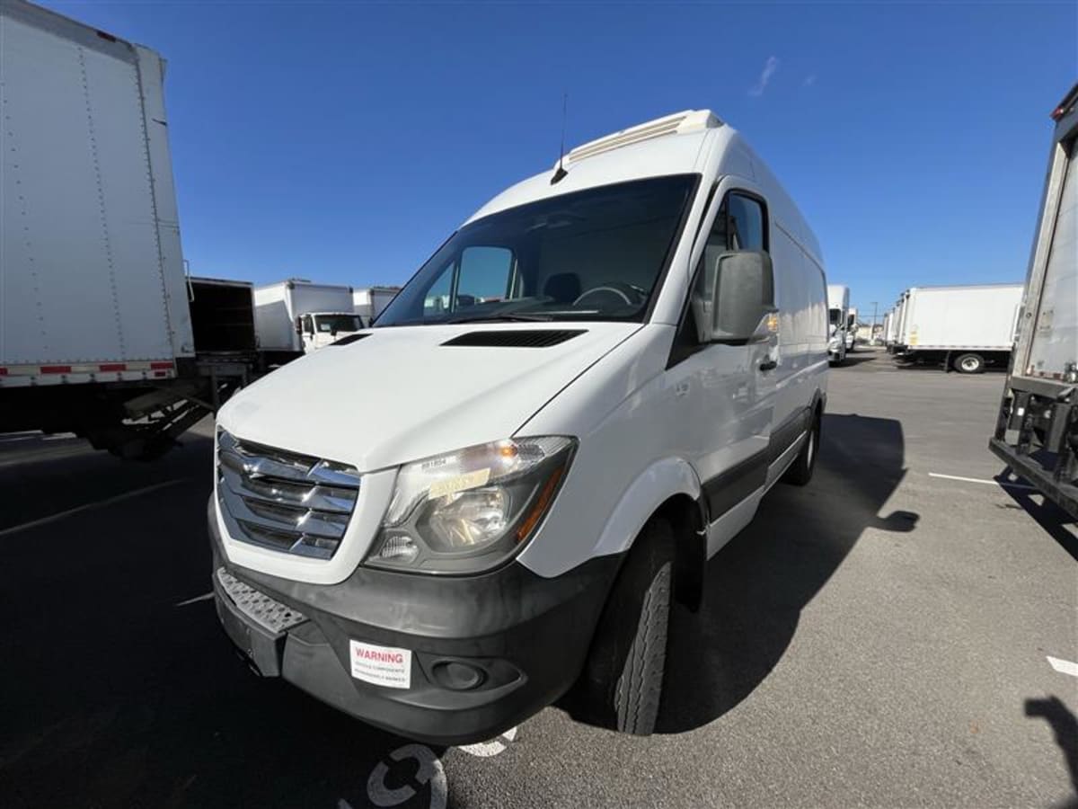 2018 Mercedes-Benz 2500 881854