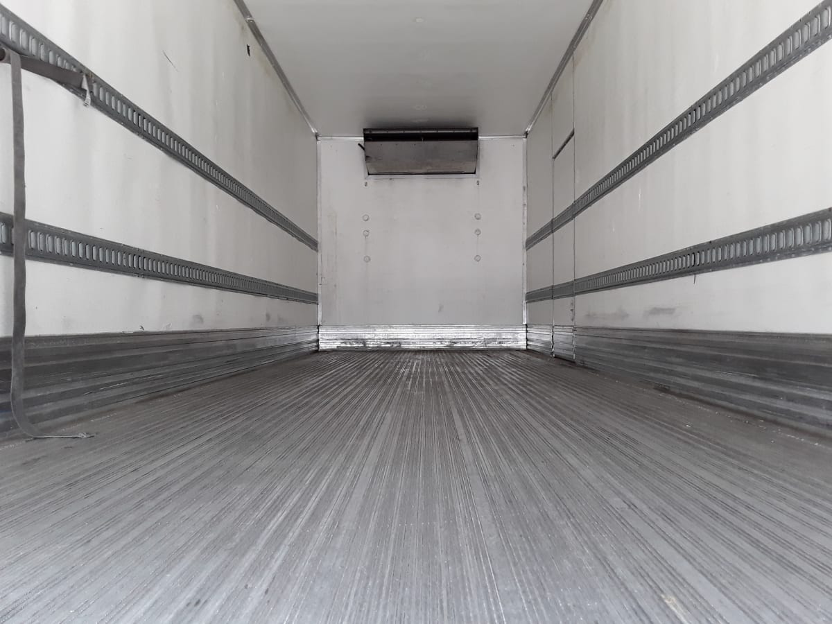 2019 Freightliner/Mercedes M2 106 881975