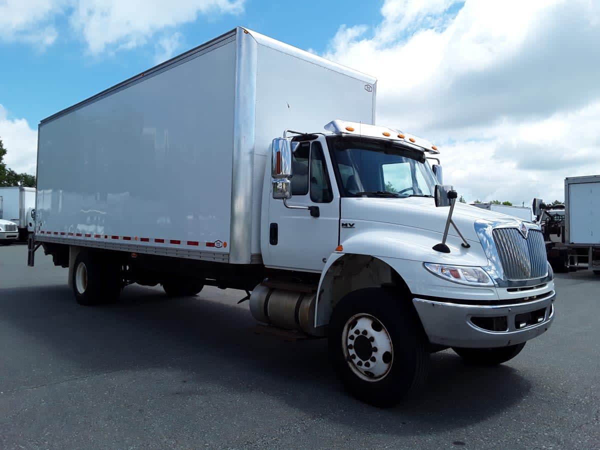 2019 Navistar International 4300 883505