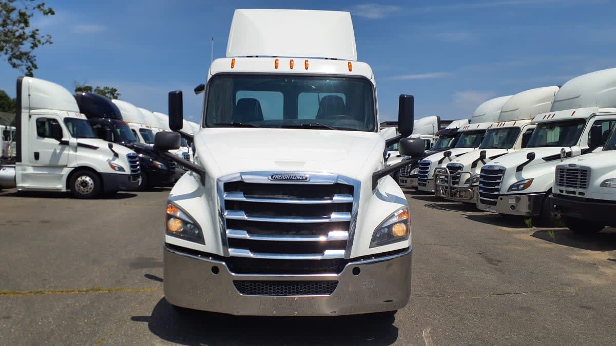 2020 Freightliner/Mercedes NEW CASCADIA PX12664 883712