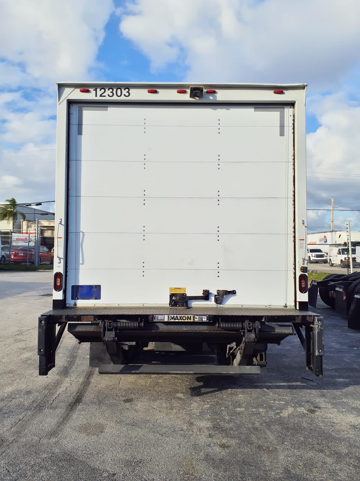 2019 Isuzu NQR 883741