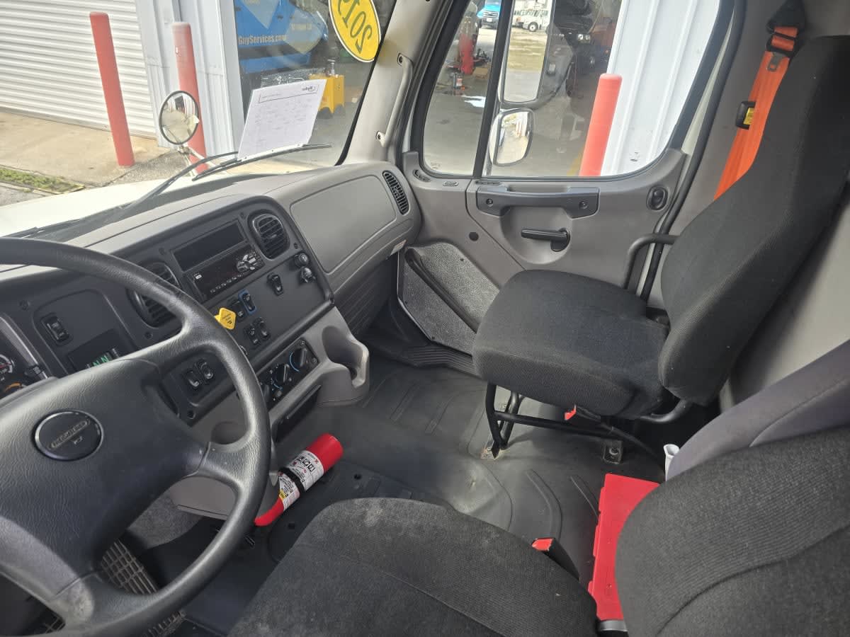 2019 Freightliner/Mercedes M2 106 883774