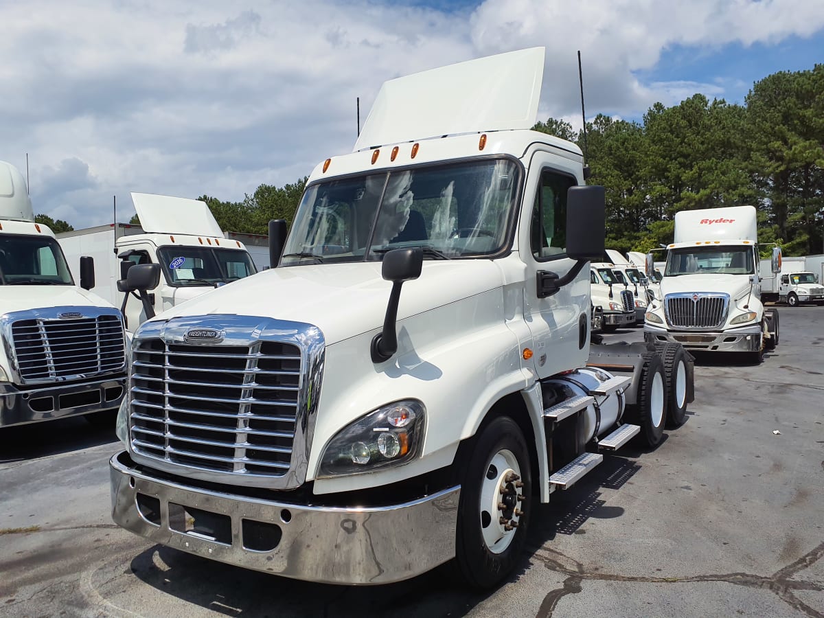 2020 Freightliner/Mercedes CASCADIA 125 884013