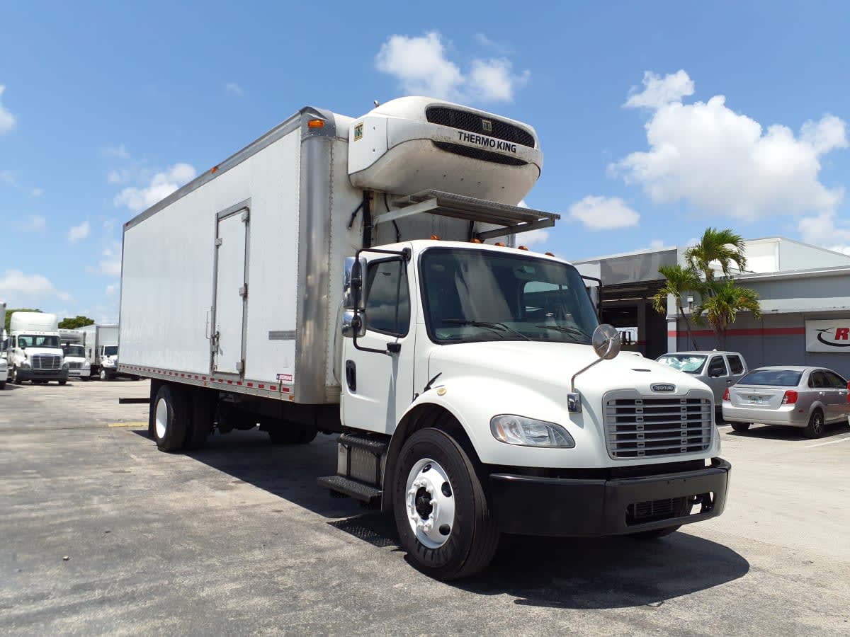 2019 Freightliner M2 106 884391