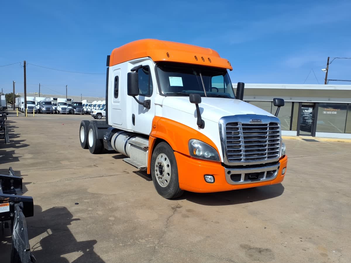 2020 Freightliner/Mercedes CASCADIA 125 884404