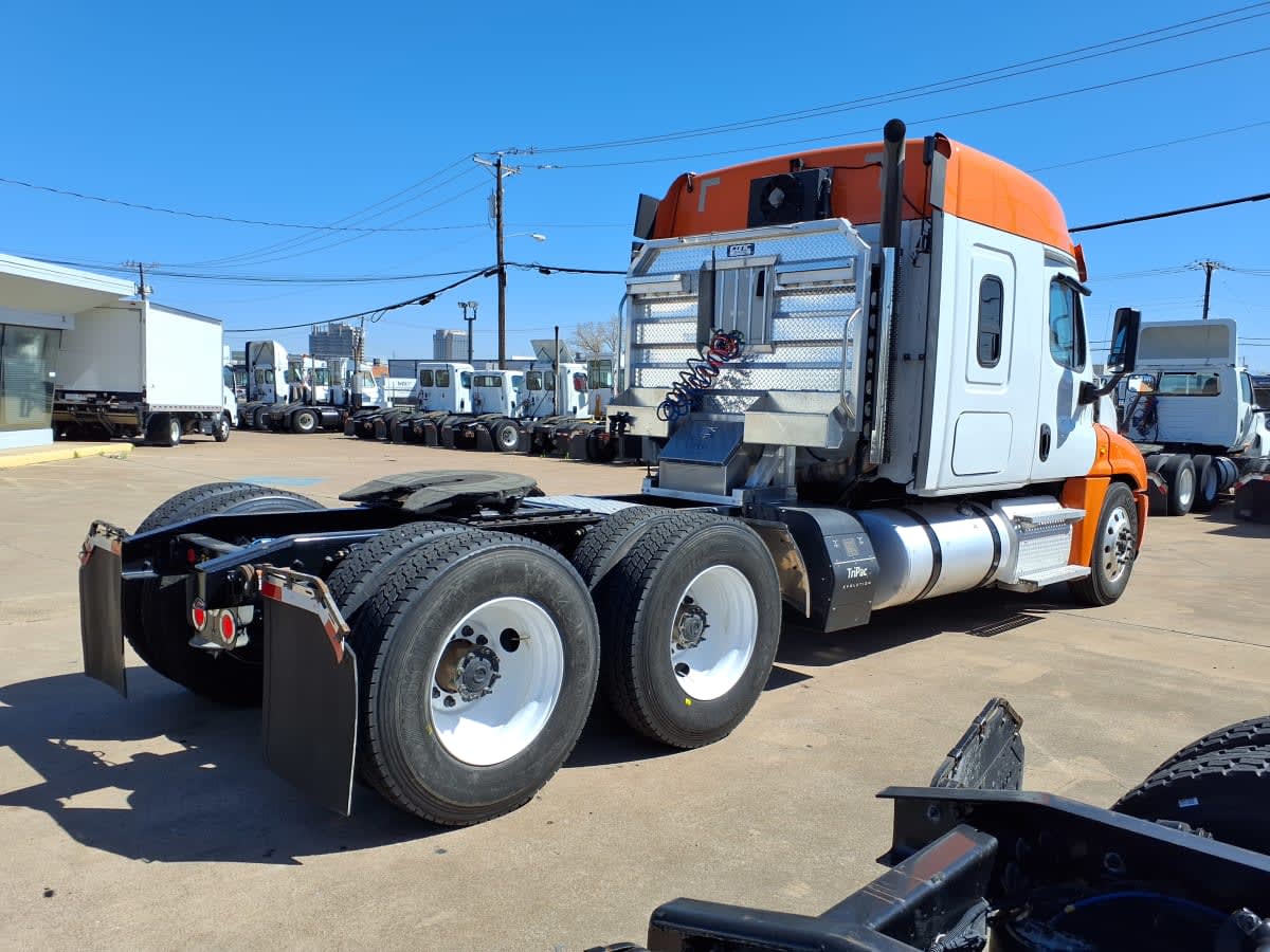 2020 Freightliner/Mercedes CASCADIA 125 884406