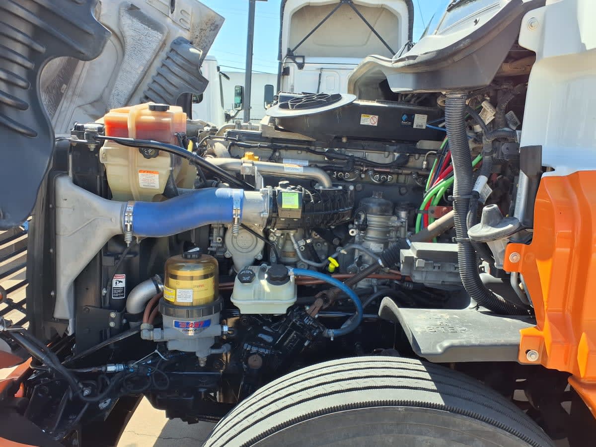 2020 Freightliner/Mercedes CASCADIA 125 884406