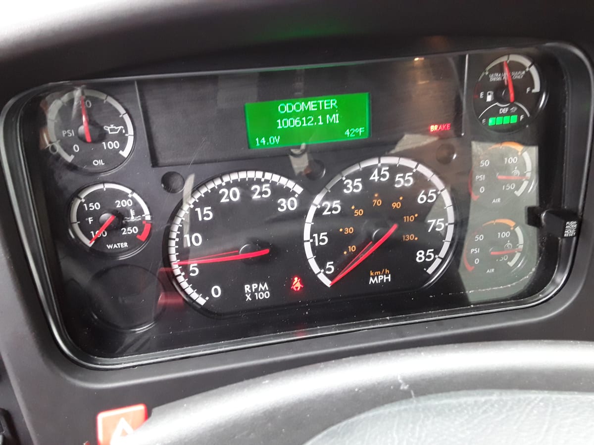 2019 Freightliner/Mercedes M2 106 884421