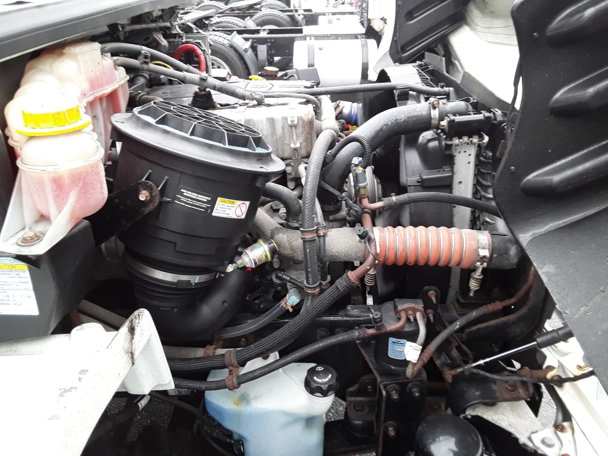 2019 Freightliner/Mercedes M2 106 884421