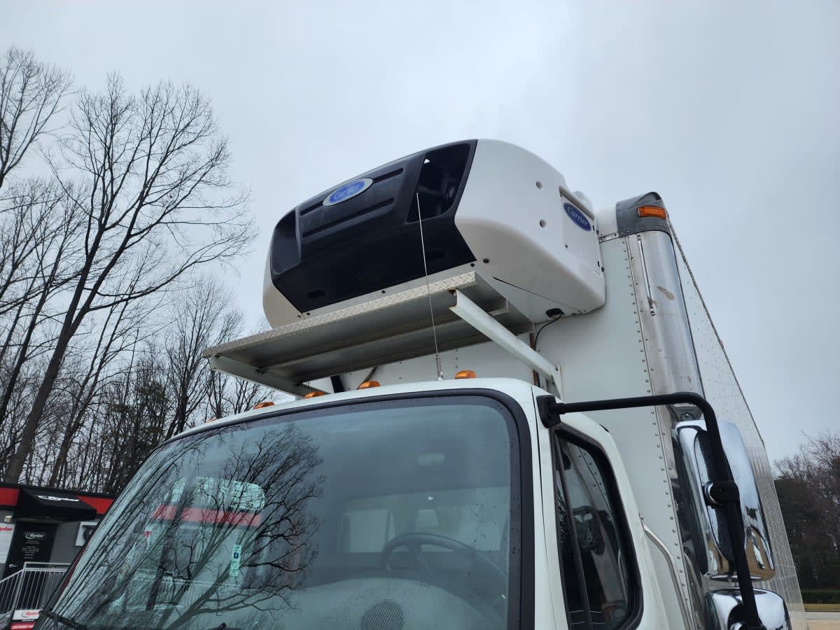 2019 Freightliner/Mercedes M2 106 884426