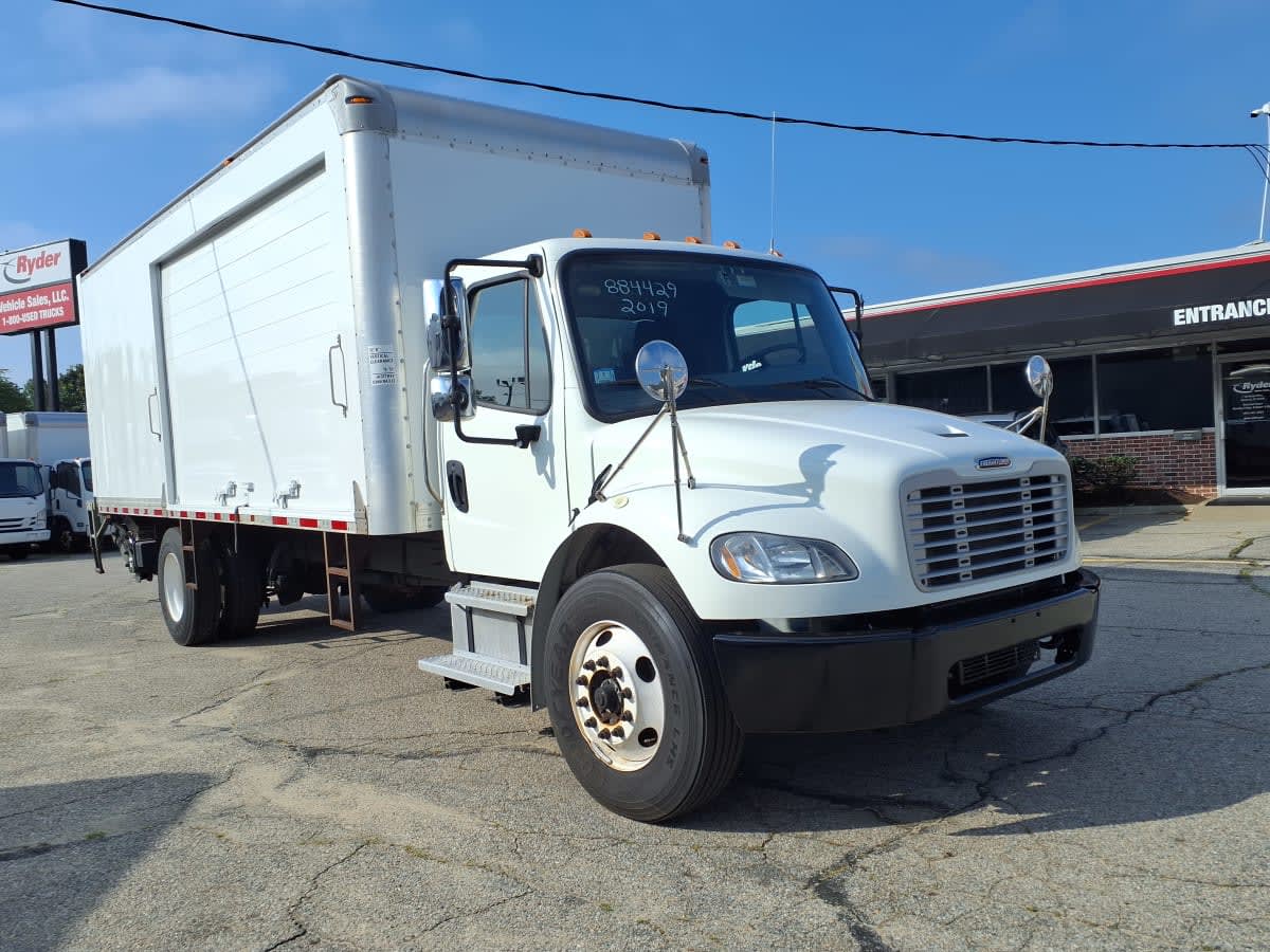 2019 Freightliner M2 106 884429