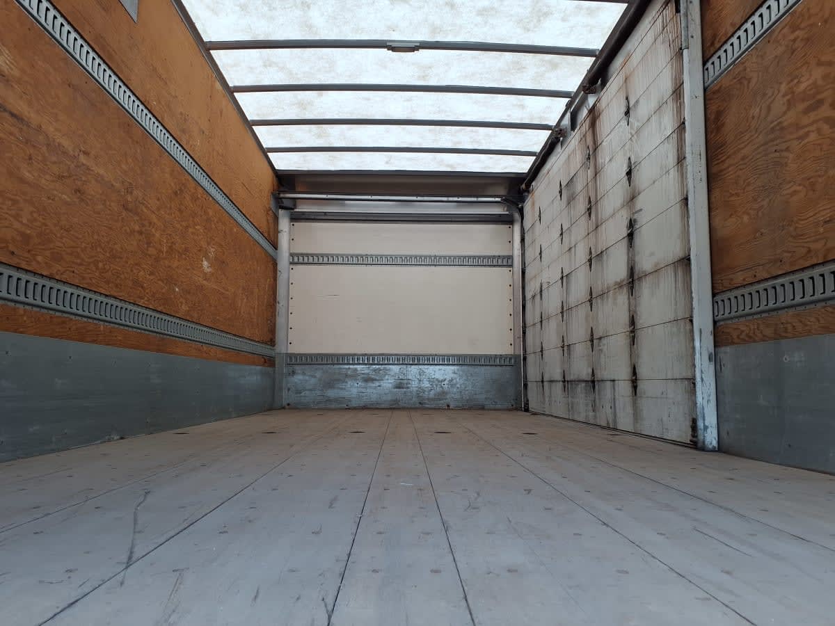 2019 Freightliner M2 106 884432