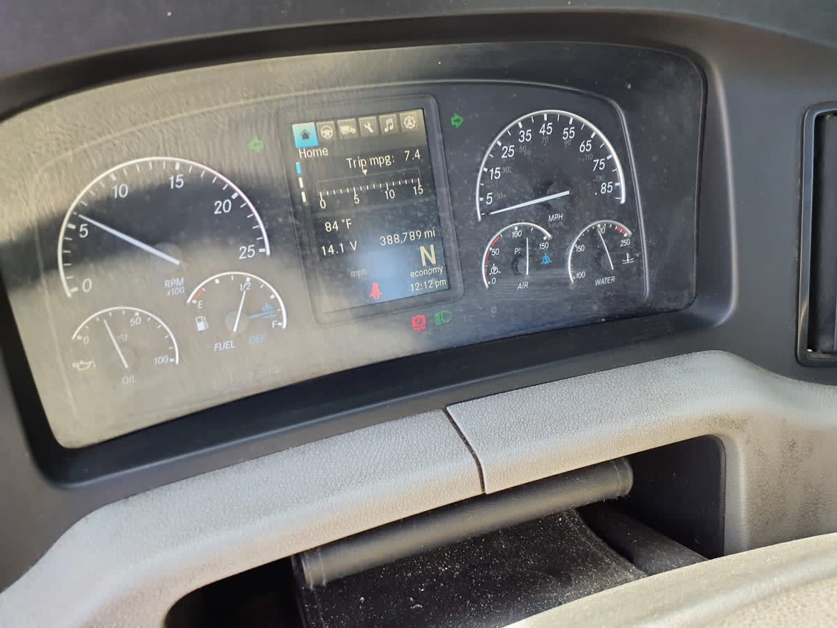 2020 Freightliner/Mercedes NEW CASCADIA PX12664 884437