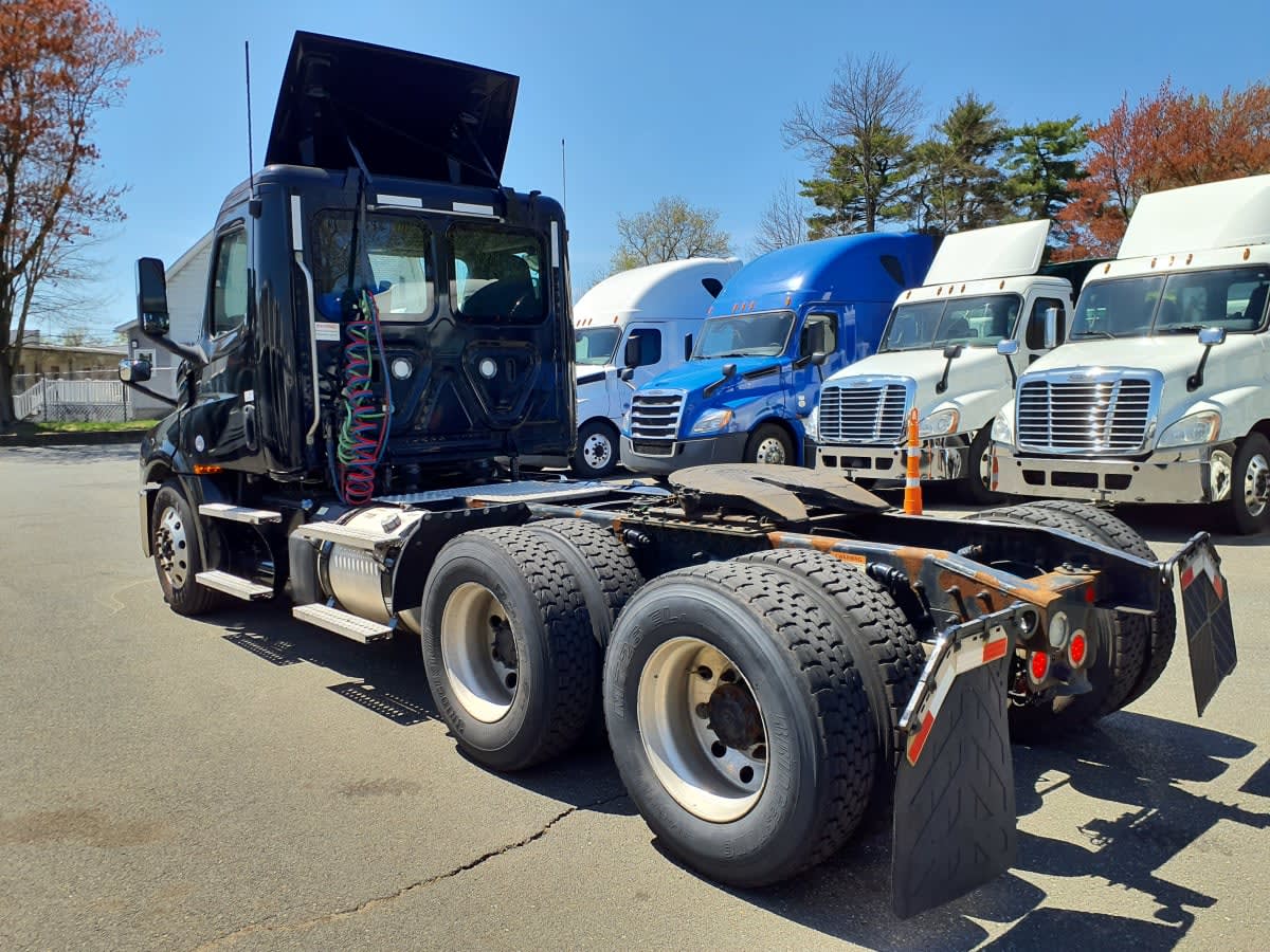 2020 Freightliner/Mercedes NEW CASCADIA PX12664 884437