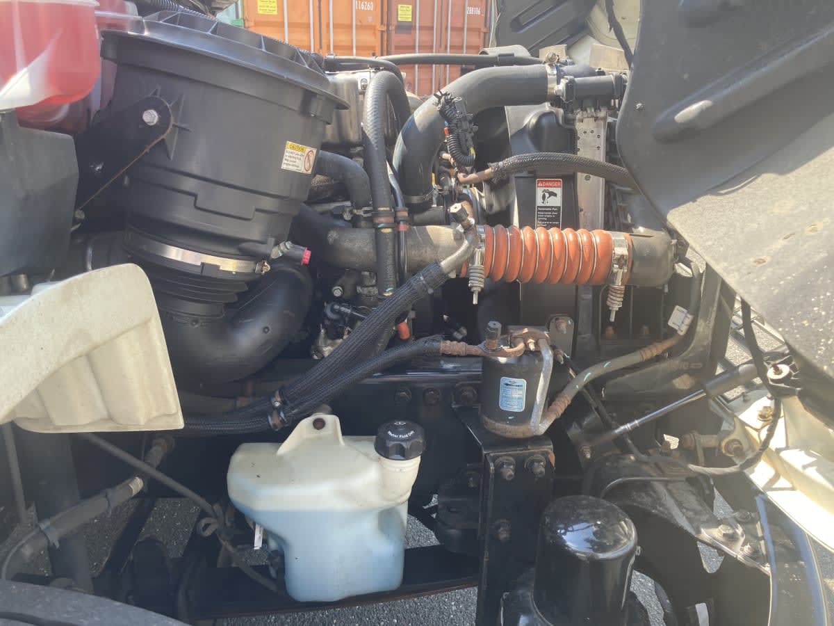 2020 Freightliner/Mercedes M2 106 884464