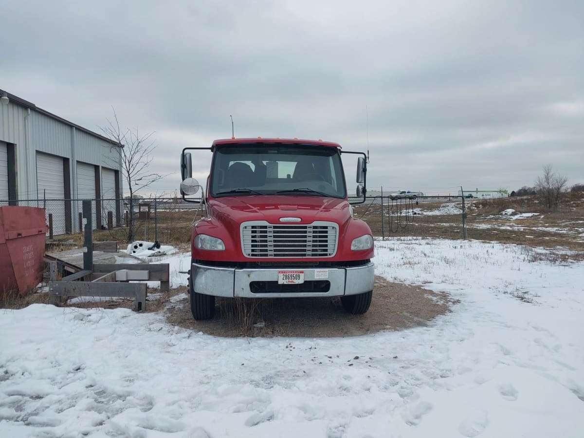 2019 Freightliner/Mercedes M2 106 884495