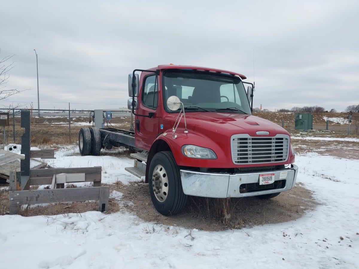 2019 Freightliner/Mercedes M2 106 884495