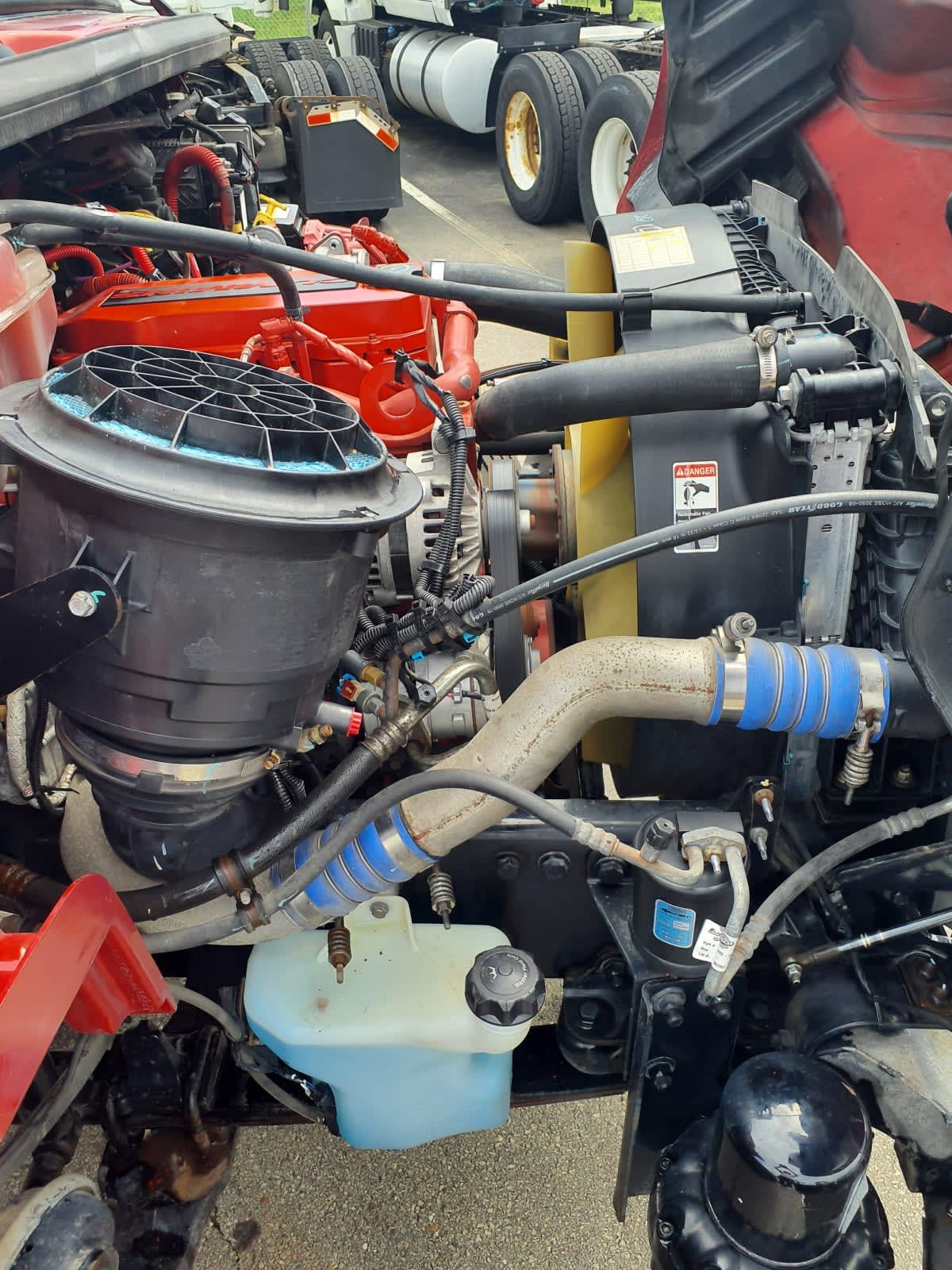 2019 Freightliner/Mercedes M2 106 884496