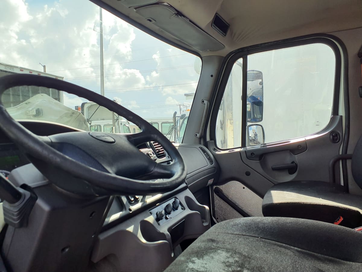 2020 Freightliner M2 112 in Miami, FL — photo 7