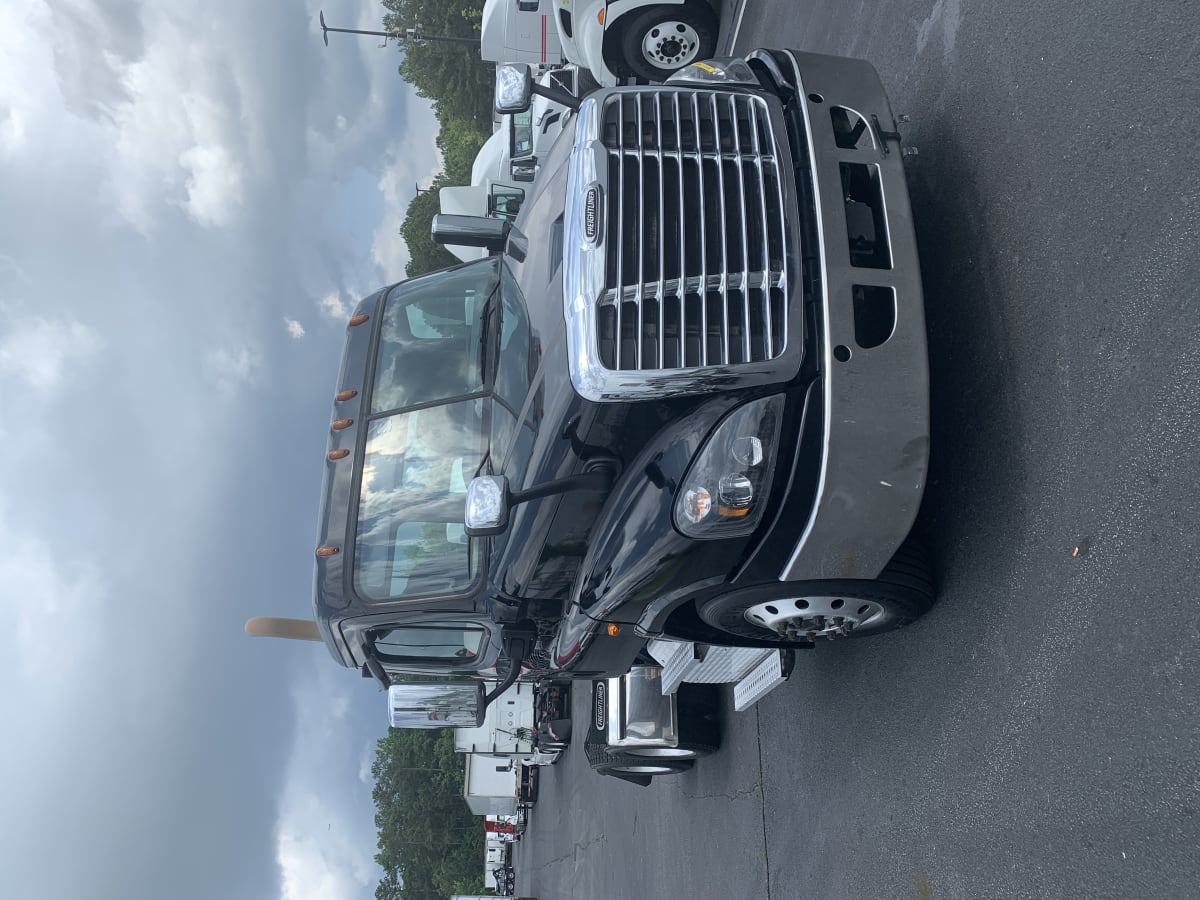 2020 Freightliner/Mercedes CASCADIA 125 884512