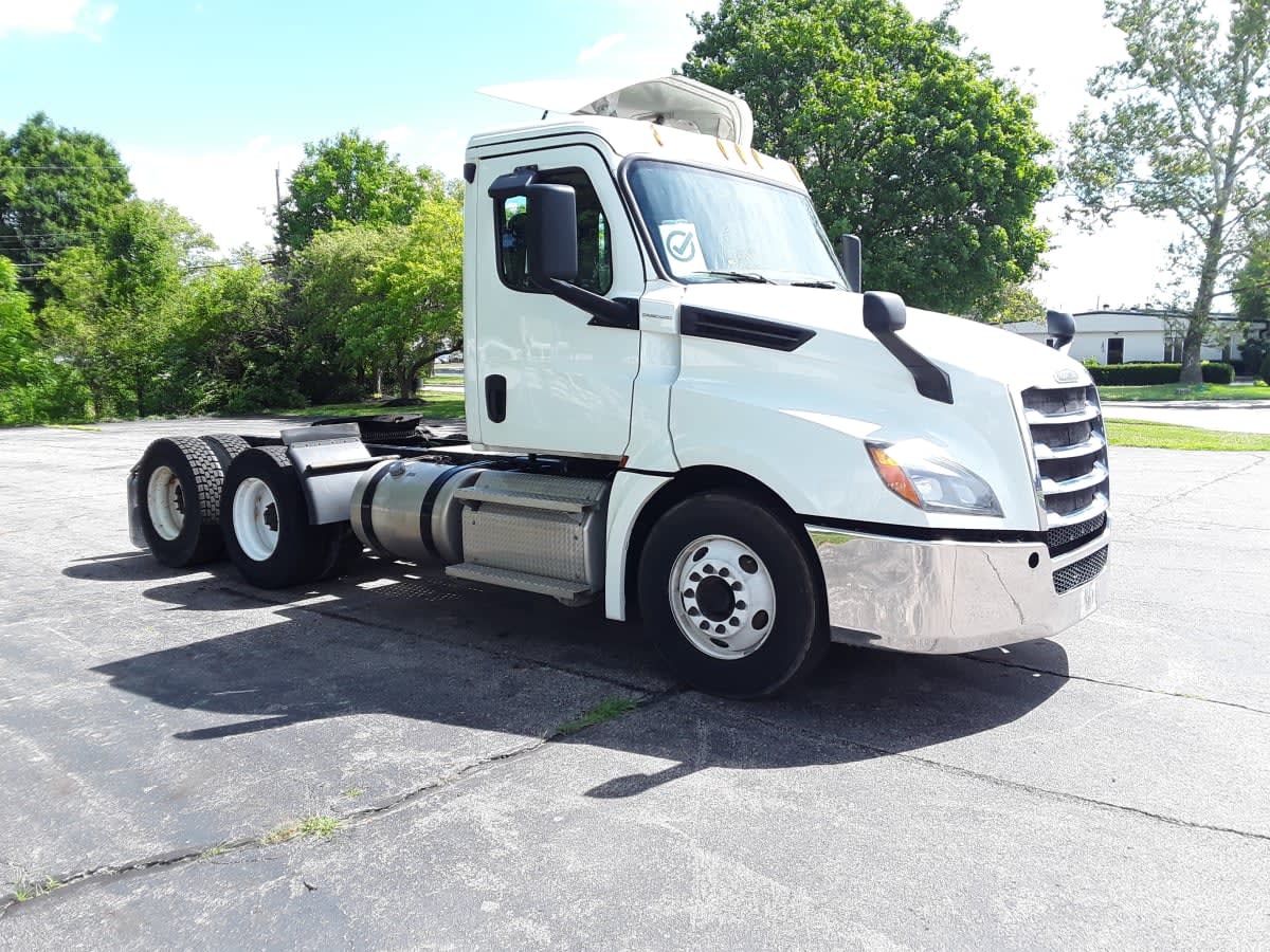2020 Freightliner/Mercedes NEW CASCADIA PX12664 884536