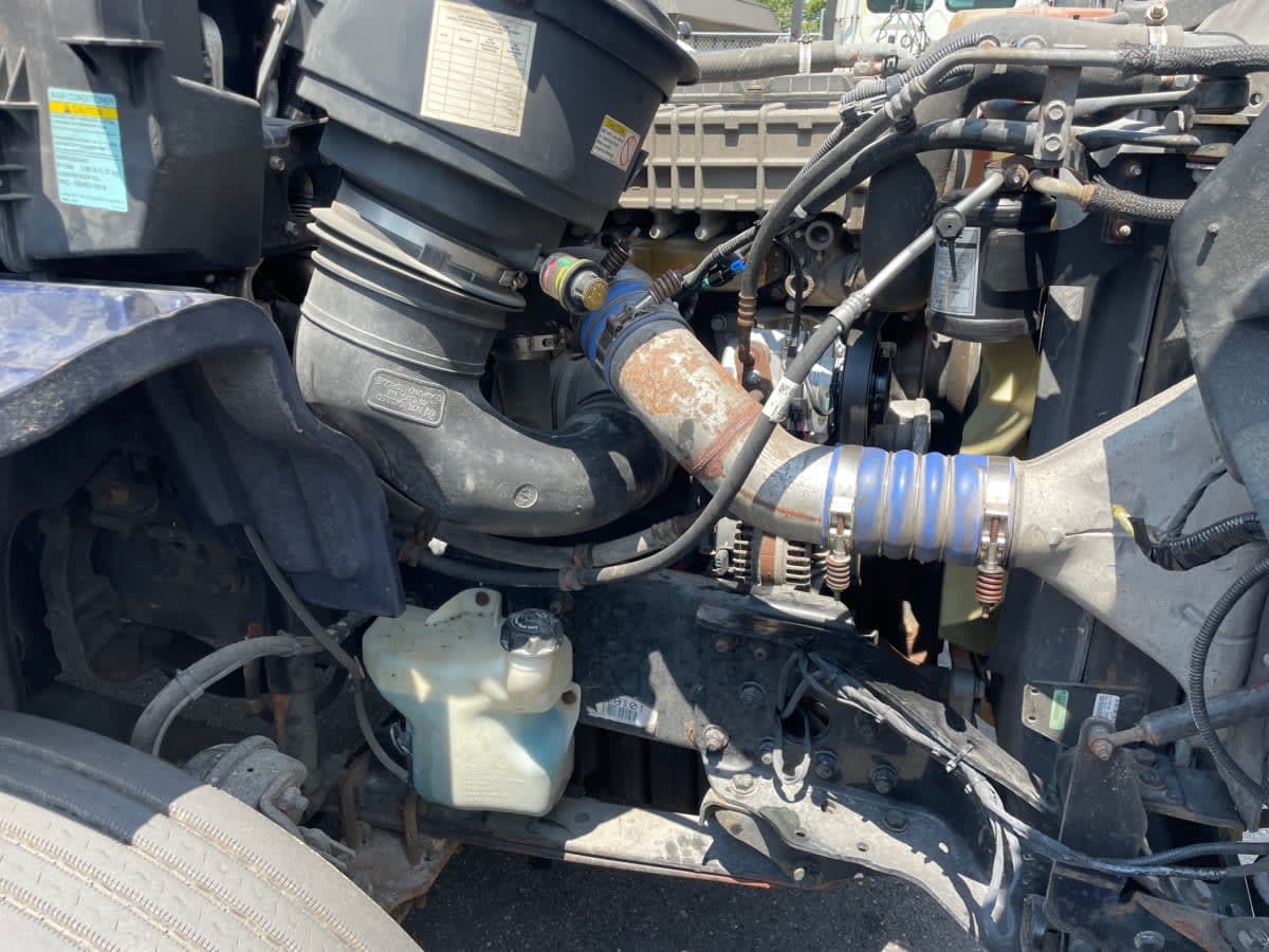 2020 Freightliner M2 112 - image 10