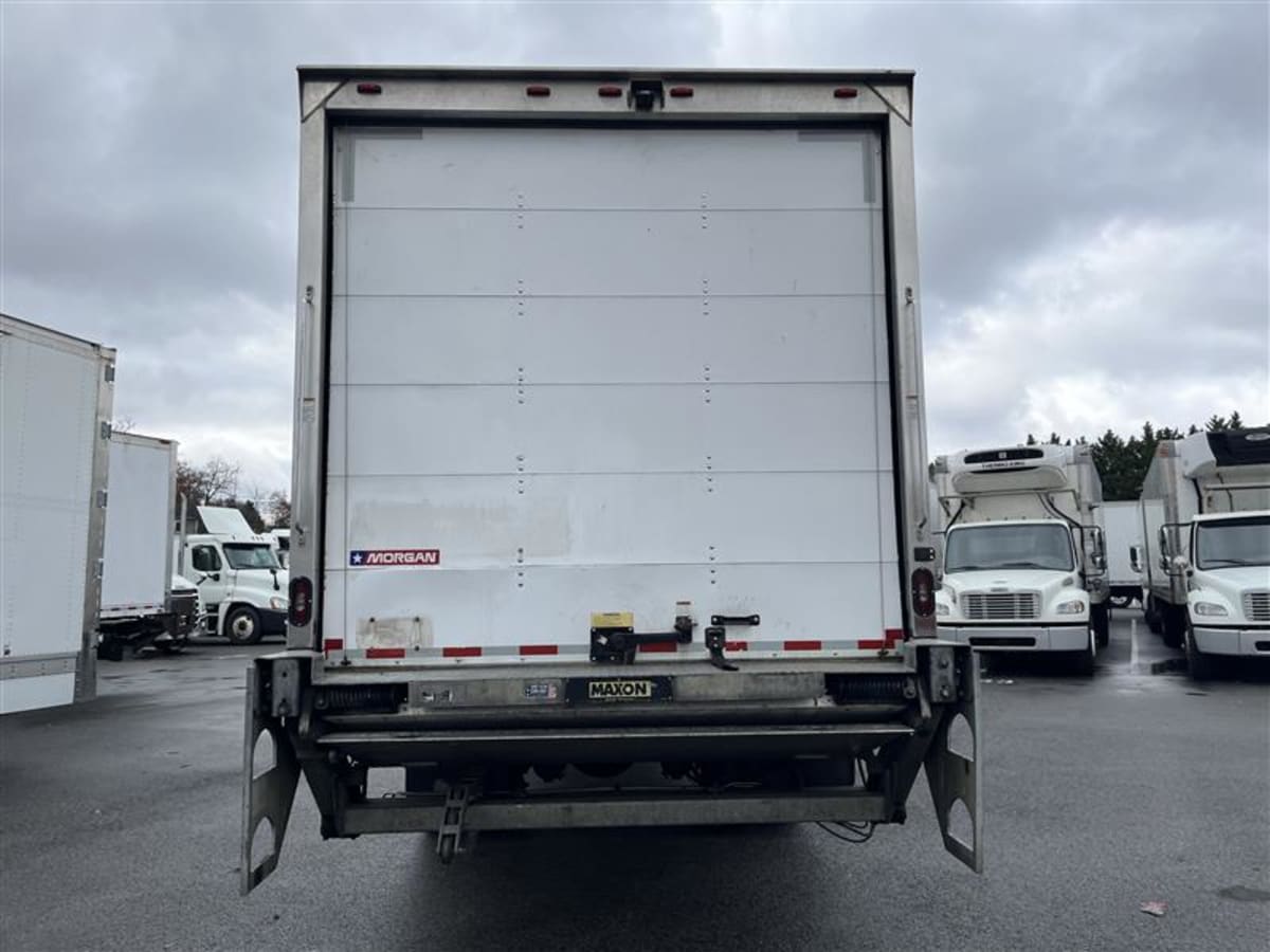 2020 Freightliner/Mercedes M2 106 884609