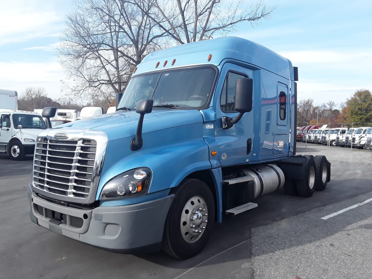 2020 Freightliner/Mercedes CASCADIA 125 884632