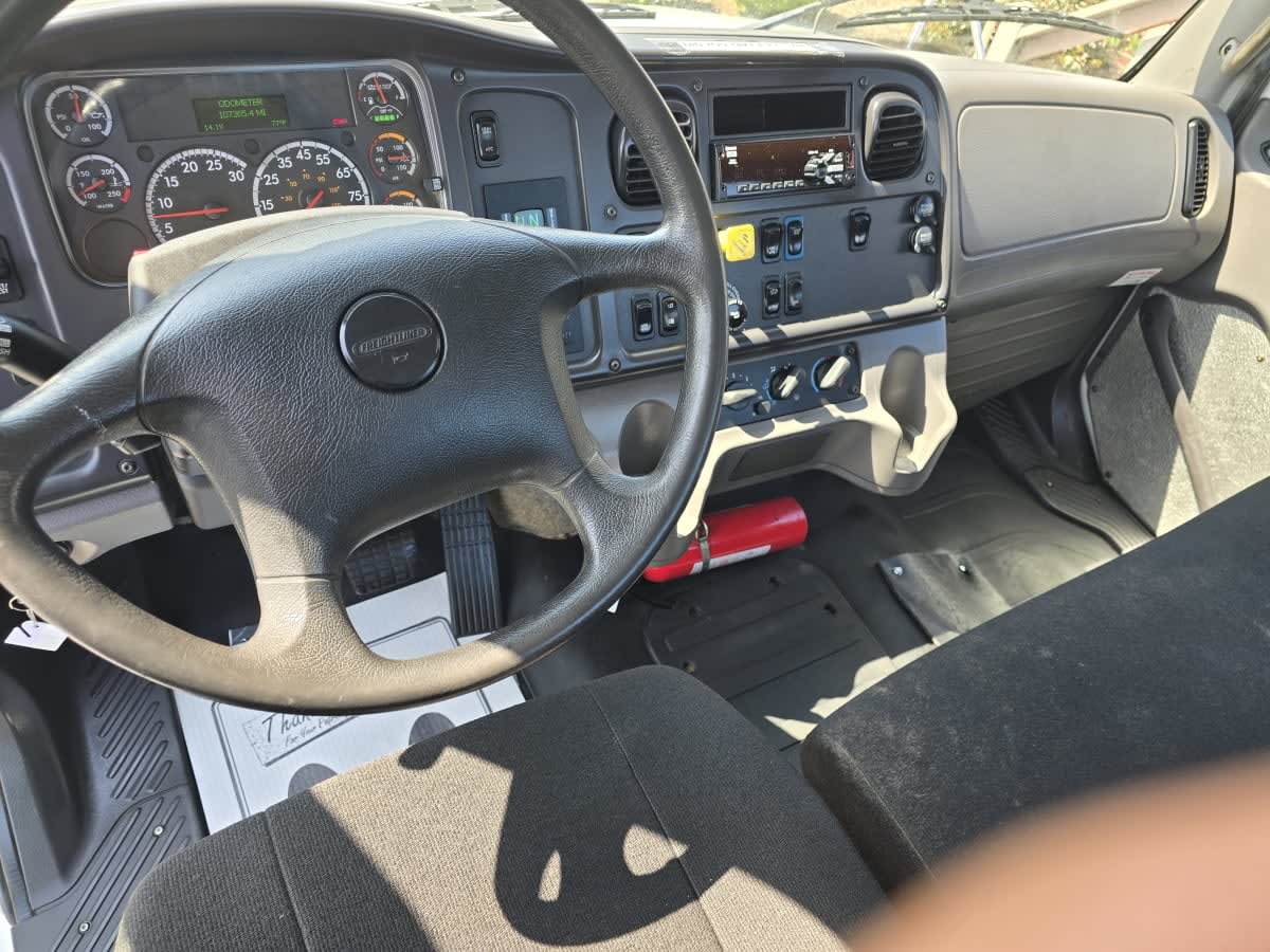 2019 Freightliner/Mercedes M2 106 884634