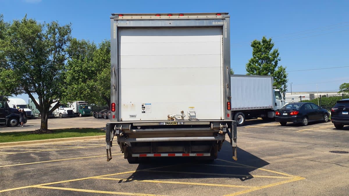 2019 Freightliner/Mercedes M2 106 884639