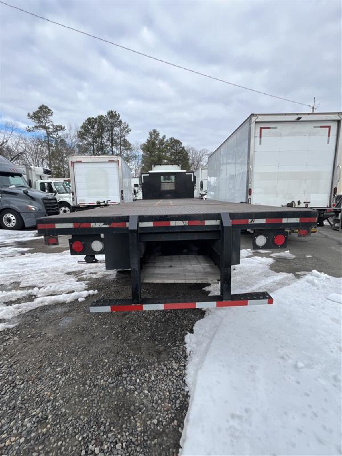 2019 Freightliner/Mercedes M2 106 884719